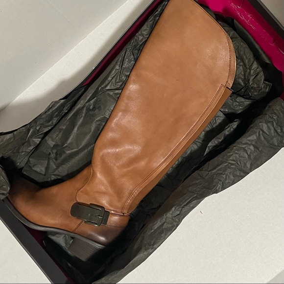 NIB Vince Camuto Bedina brown leather boots. Women’s size 8.5 - Picture 12 of 12